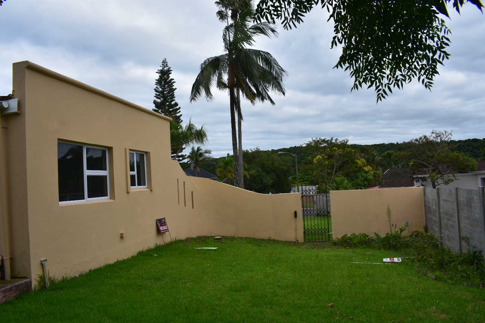 4 Bedroom Property for Sale in Beacon Bay Eastern Cape